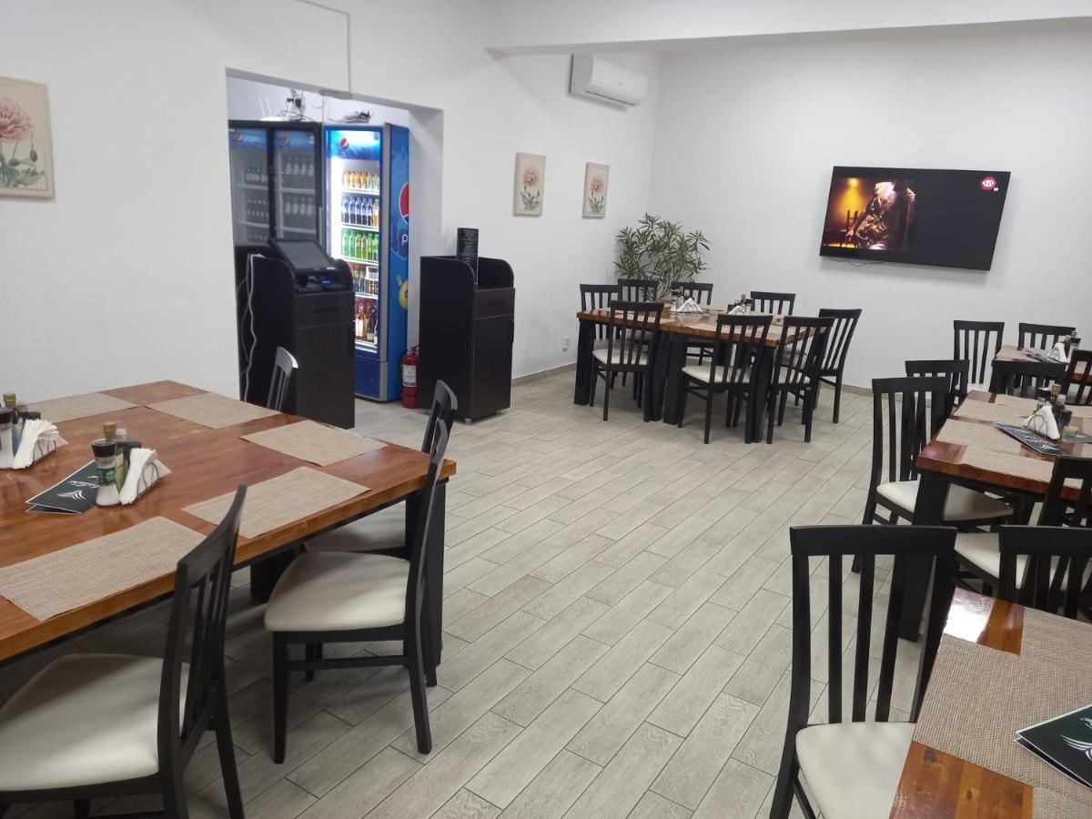 מלון סלאטינה Antari מראה חיצוני תמונה